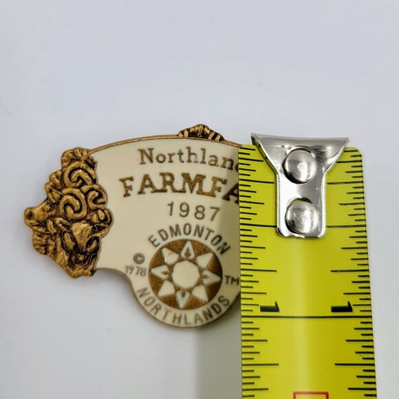 Farmfair 1987 Northlands Edmonton Alberta Metal Pin Pinback Vintage Farm Fair - Picture 4 of 6